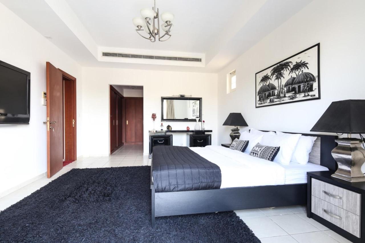 Frank Porter - Arabian Ranches Villa ดูไบ ภายนอก รูปภาพ
